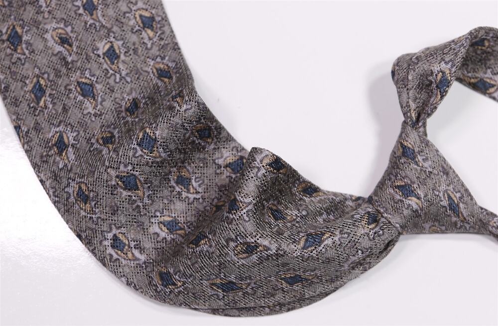 Alan Flusser Gray Abstract Geometric Print Italian Silk Necktie Tie